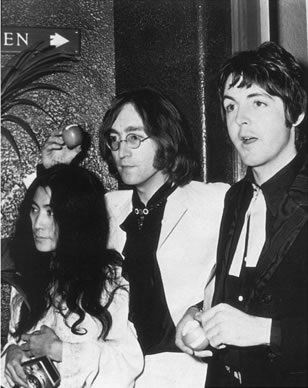 Premiere of Yellow Submarine