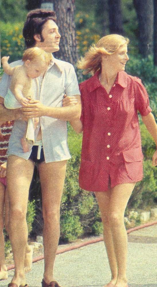 Paul and Linda with their daughter